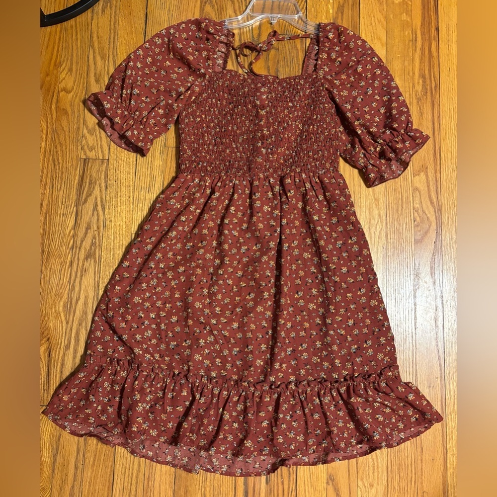 Elegant Burgundy Floral Dress